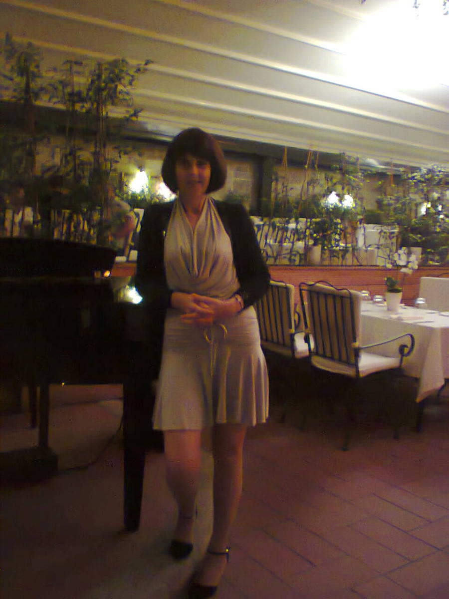 32. La Casa Garden rest. 